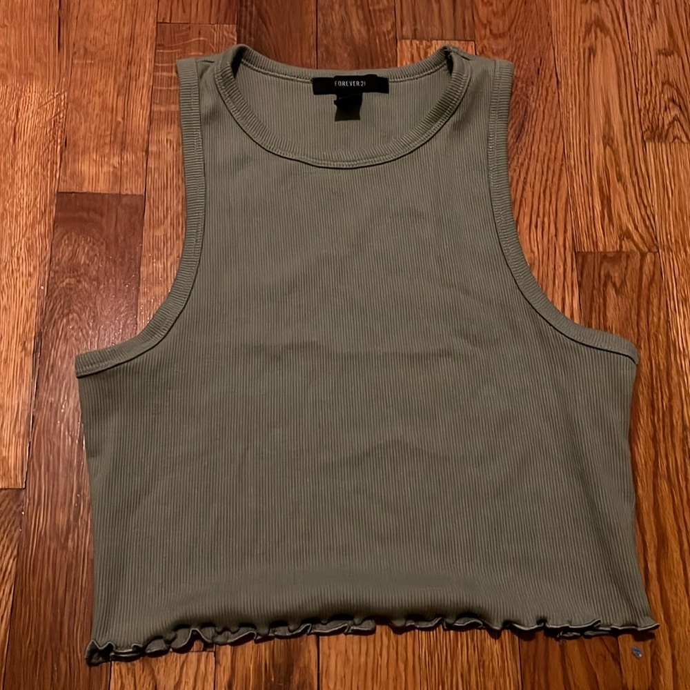 Cute sleeveless top